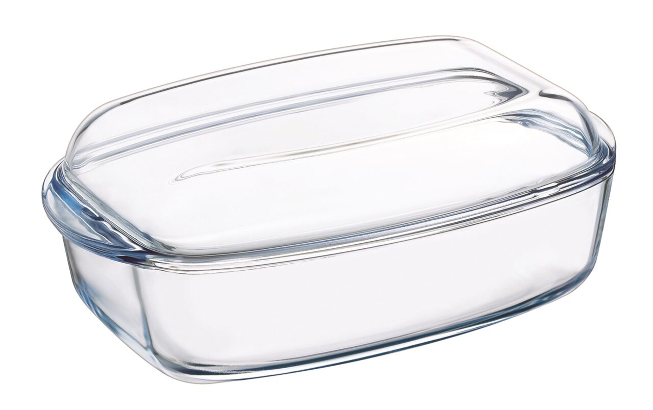 Pyrex Rectangular Casserole with Lid 4.5lt Kitchenique