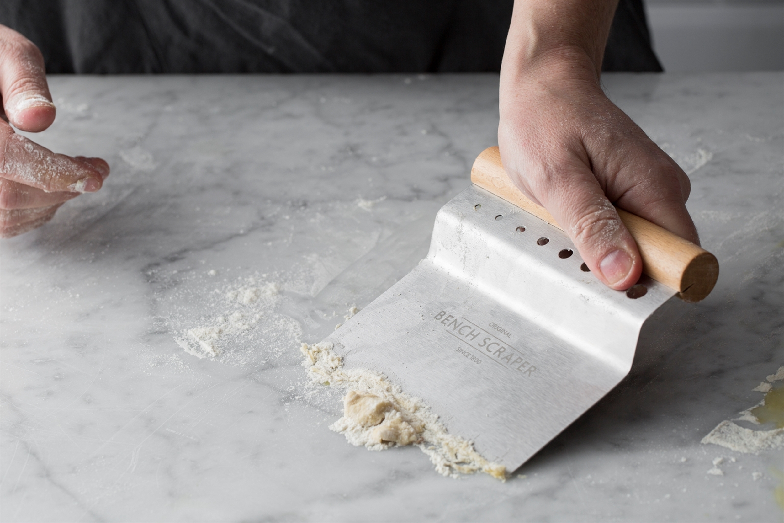 Mason Cash Innovative 4 in 1 Bench Scraper Kitchenique